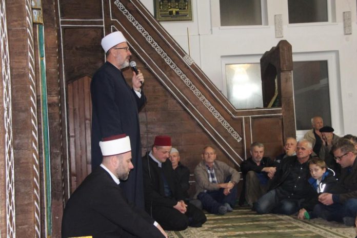 Ramazanska posjeta muftije i saradnika džematima Medžlisa IZ-e Jajce (FOTO)