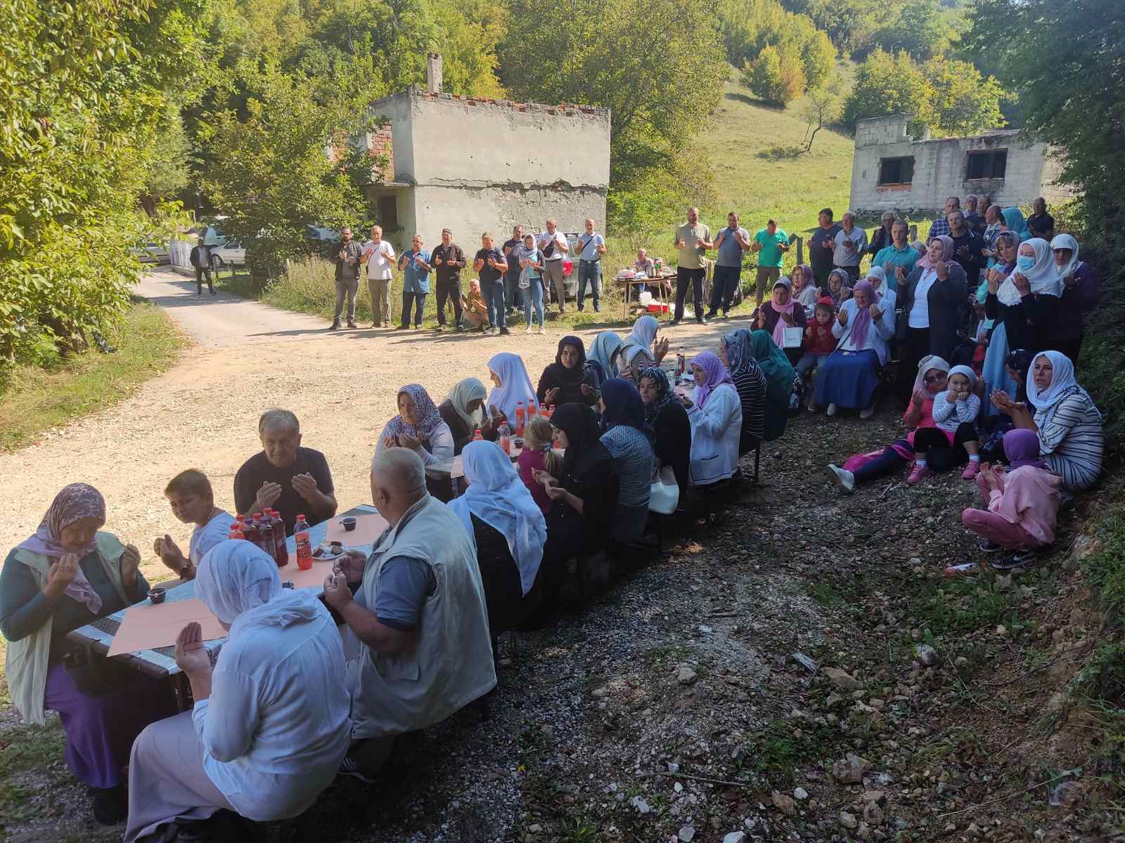 Obilježena 29. godišnjica zločina nad Bošnjacima u Čerkazovićima i Ljoljićima
