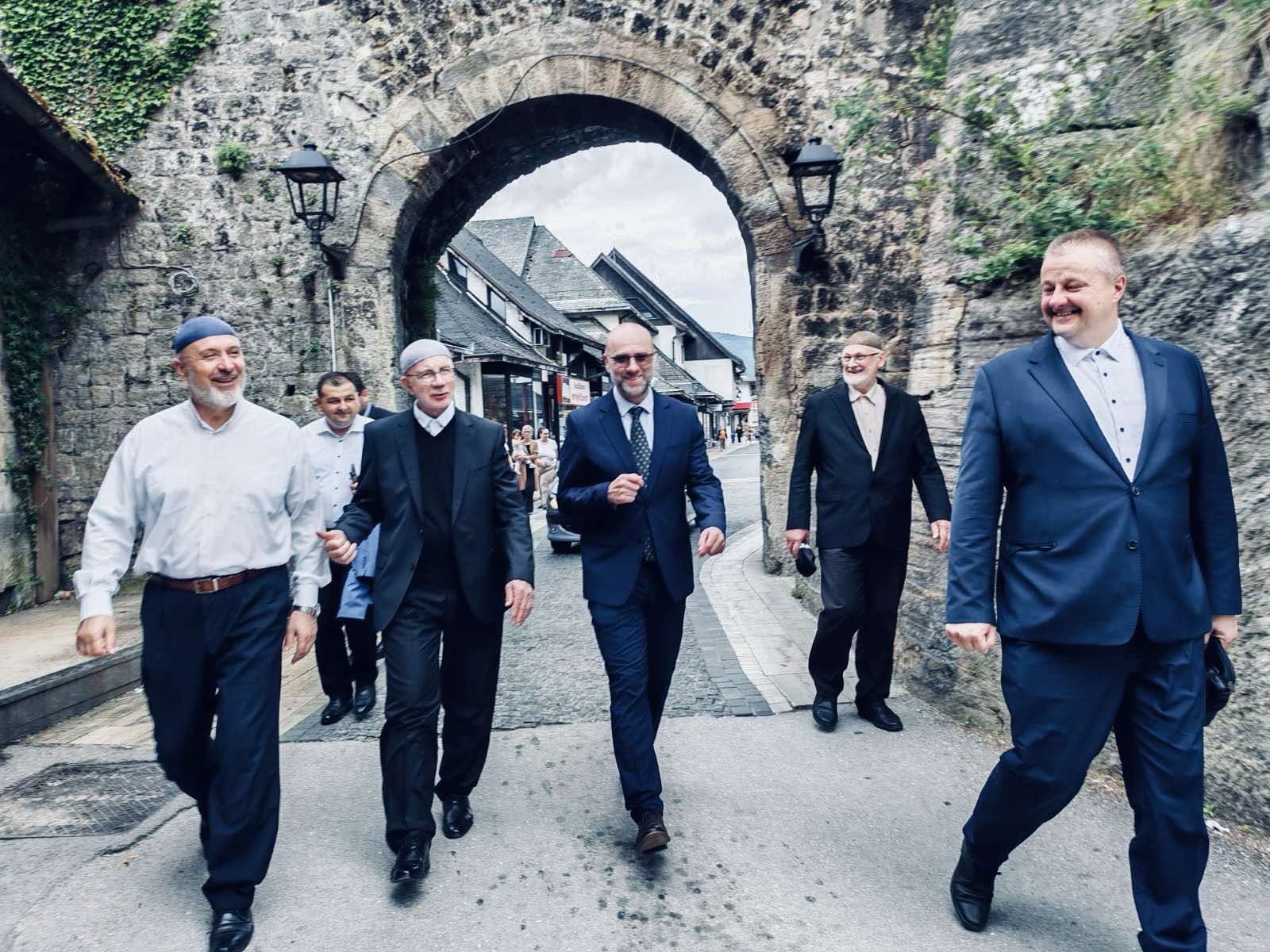 Muftija tuzlanski dr. Vahid-ef. Fazlović i muftija travnički dr. Ahmed-ef. Adilović u posjeti Medžlisu IZ Jajce